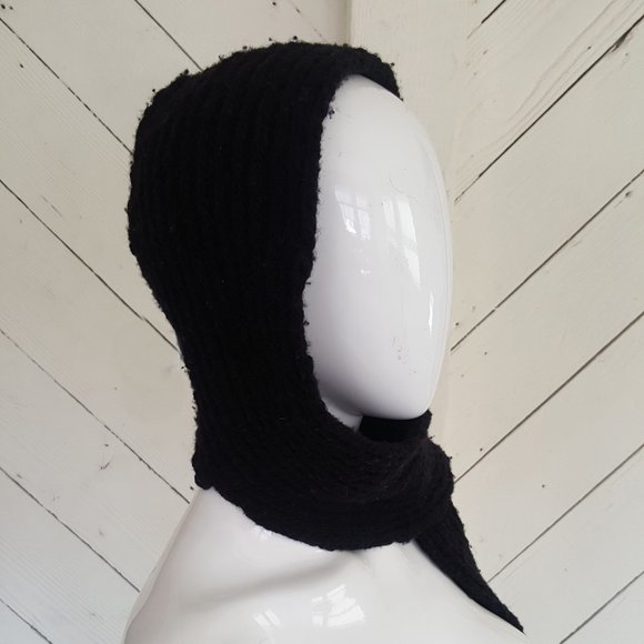 World Finds Fair Trade, Handmade Hood Scarf Combo - Picture 4 of 7